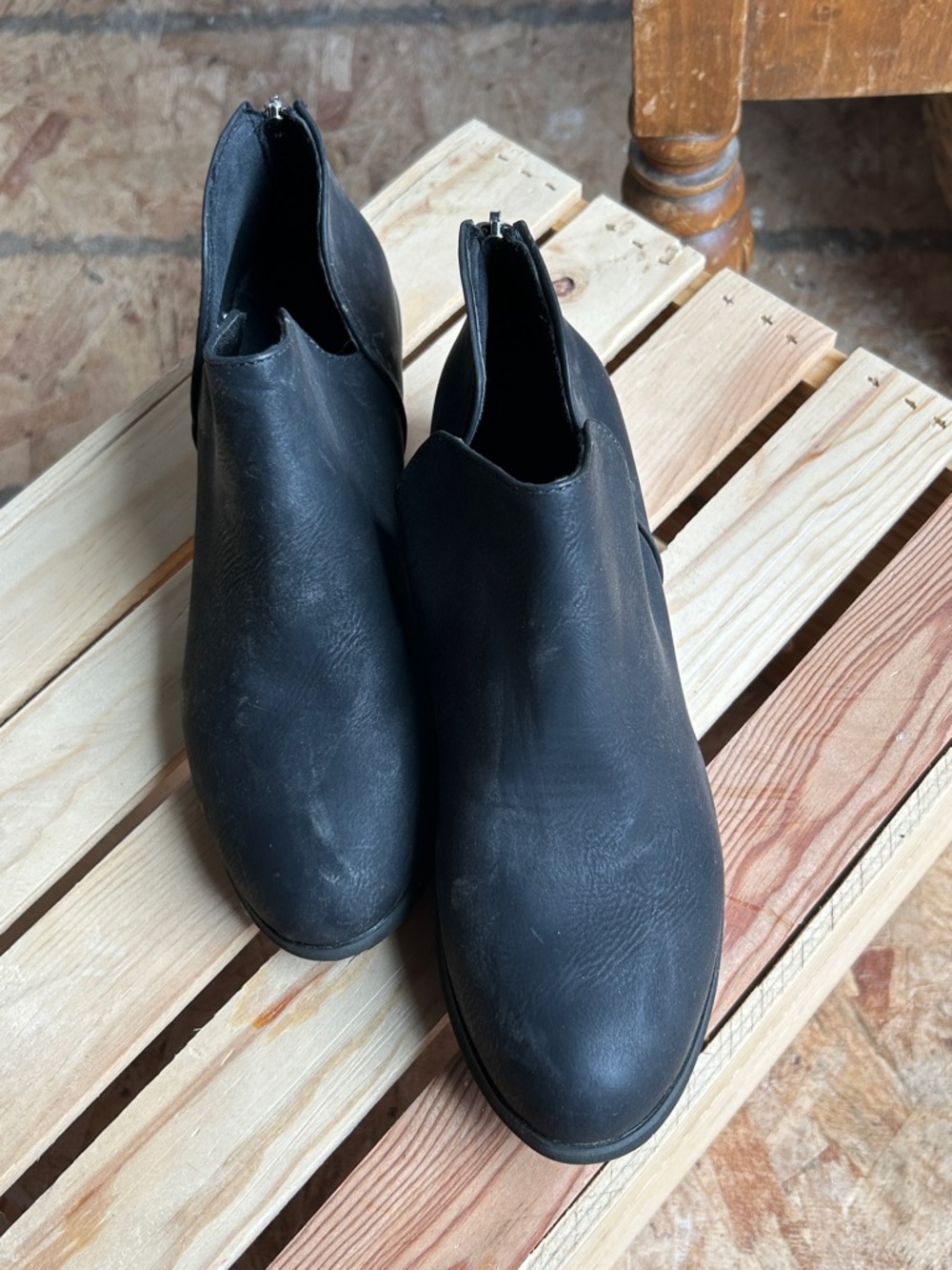 Women’s Black Slip-On Ankle Boot with Rear Zip BNWOT Real Leather